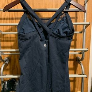 Lululemon tank top